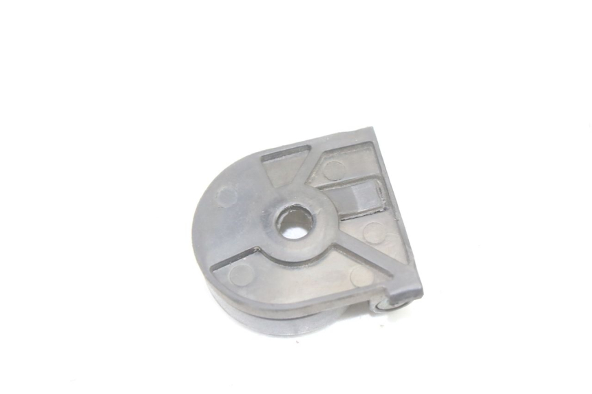 photo de GANCHO DE BOLSA SYM FIDDLE 3 III 125 (2014 - 2020) - Zoom estado de uso