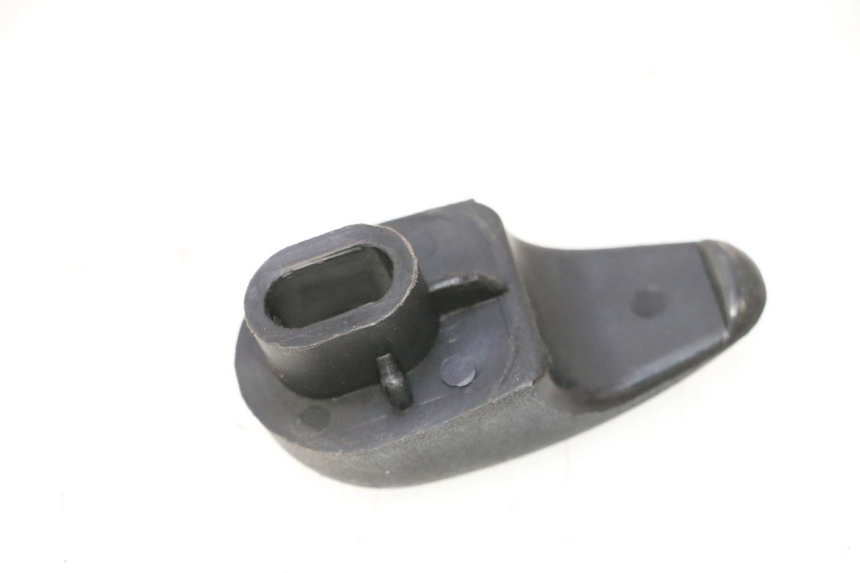 photo de GANCHO BOLSA KEEWAY FOCUS 50 (2006 - 2009) - Detalle de la pieza