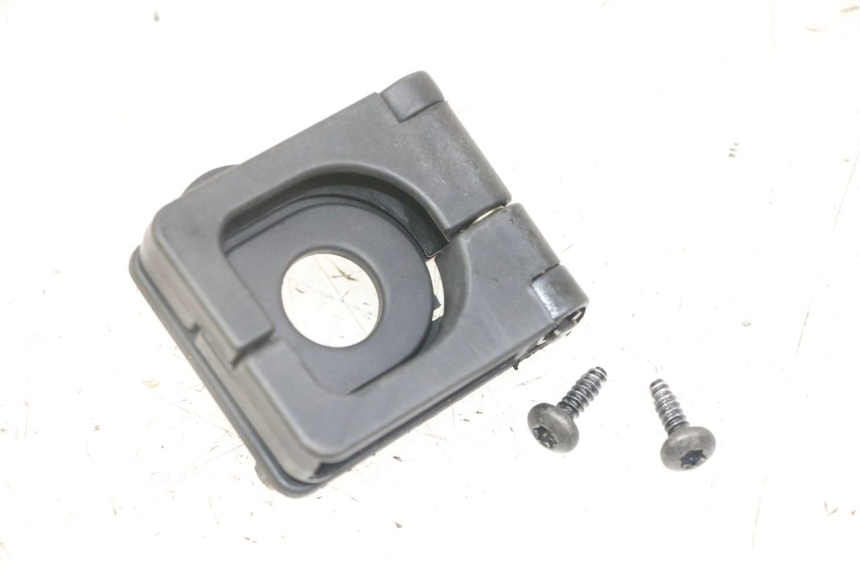 photo de GANCHO BOLSA PEUGEOT KISBEE 2T 50 (2018 - 2022) - Vista principal