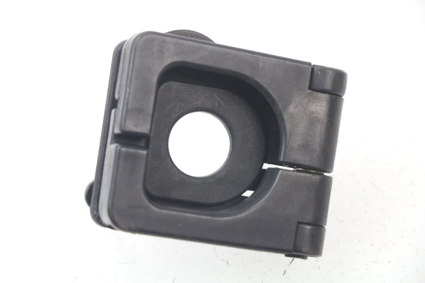 photo de GANCHO DE BOLSA PEUGEOT KISBEE 4T 50 (2010 - 2017) - Detalle de la pieza