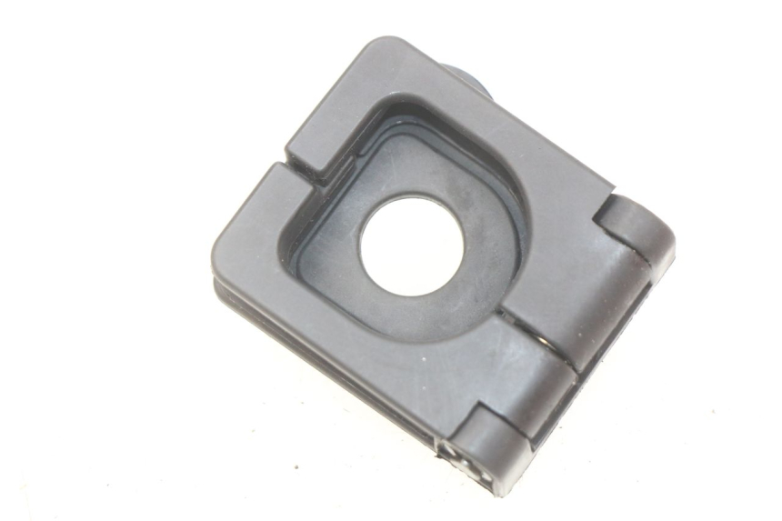 photo de GANCHO DE BOLSA PEUGEOT KISBEE 4T 50 (2018 - 2022) - Zoom estado de uso