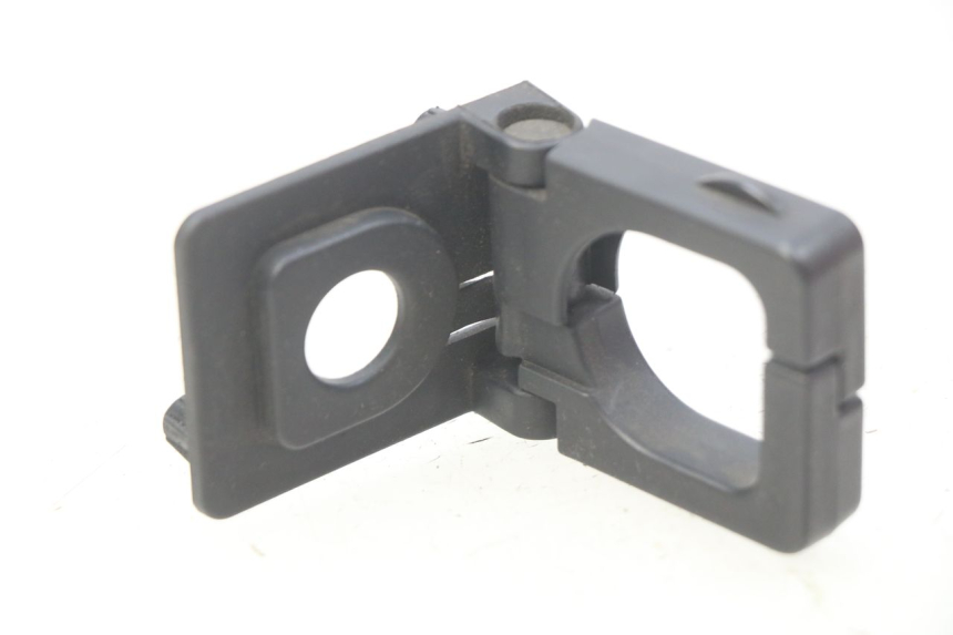 photo de GANCHO DE BOLSA PEUGEOT KISBEE 4T 50 (2010 - 2017) - Vista principal