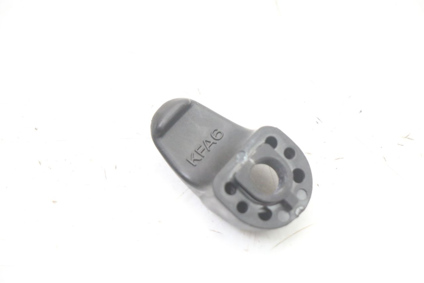 photo de GANCHO BOLSA KYMCO PEOPLE S 125 (2000 - 2008) - Zoom estado de uso