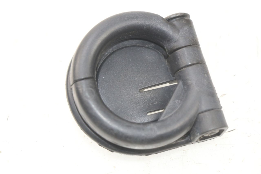 photo de GANCHO BOLSA PIAGGIO MP3 125 (2006 - 2014) - Zoom estado de uso