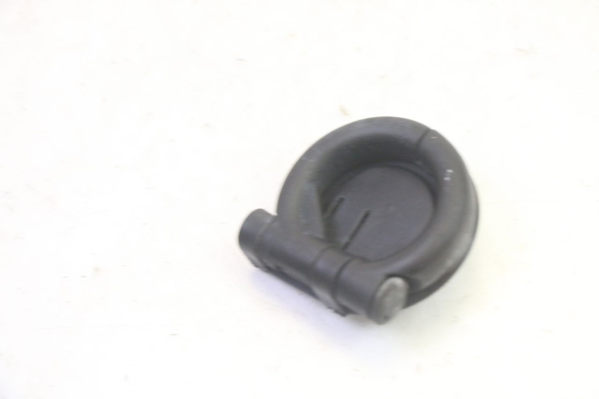 photo de GANCHO BOLSA PIAGGIO MP3 RL 250 (2006 - 2010) - Zoom estado de uso