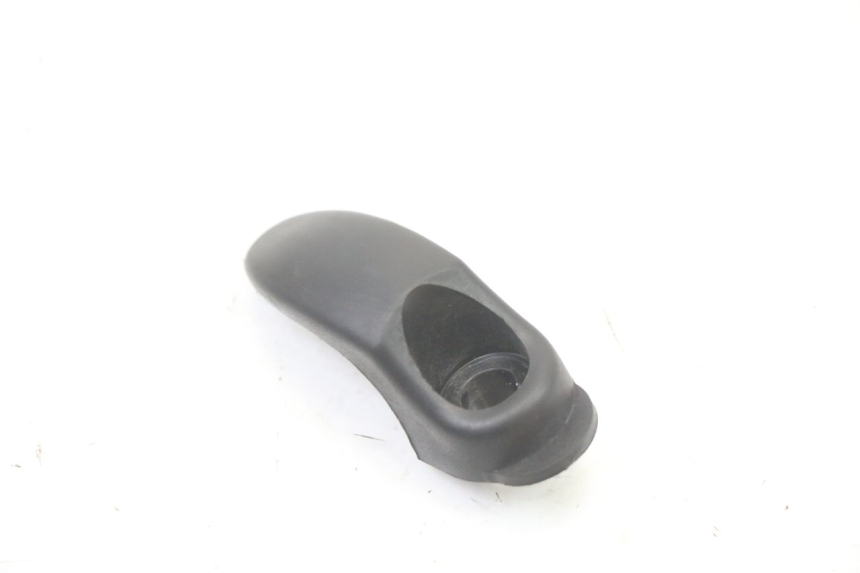 photo de GANCHO BOLSA SYM ORBIT III 3 4T 50 (2021 - 2025) - Detalle de la pieza