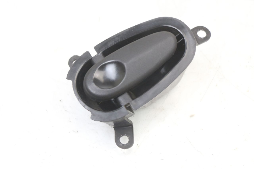 photo de GANCHO BOLSA PEUGEOT DJANGO 125 (2014 - 2017) - Detalle de la pieza