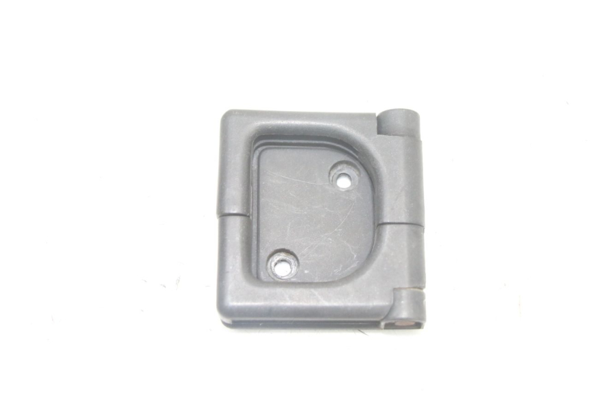 photo de GANCHO DE BOLSA PEUGEOT SATELIS COMPRESSOR K15 125 (2006 - 2009) - Vista principal