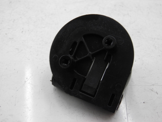 photo de GANCHO BOLSA PIAGGIO BEVERLY 125 (1998 - 2005) - Detalle de la pieza