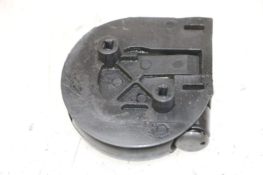 photo de GANCHO DE BOLSA PIAGGIO VESPA S 2T 50 (2007 - 2014) - Zoom estado de uso