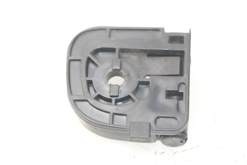 photo de GANCHO DE BOLSA JM MOTORS SANTANA 50 (2014 - 2023) - Zoom estado de uso