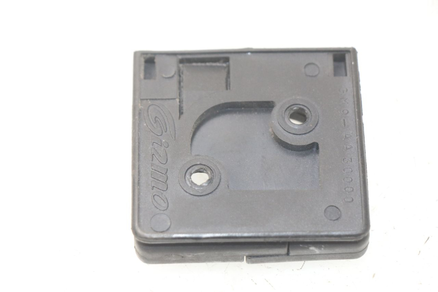 photo de GANCHO BOLSA PEUGEOT SATELIS 300 (2012 - 2015) - Detalle de la pieza