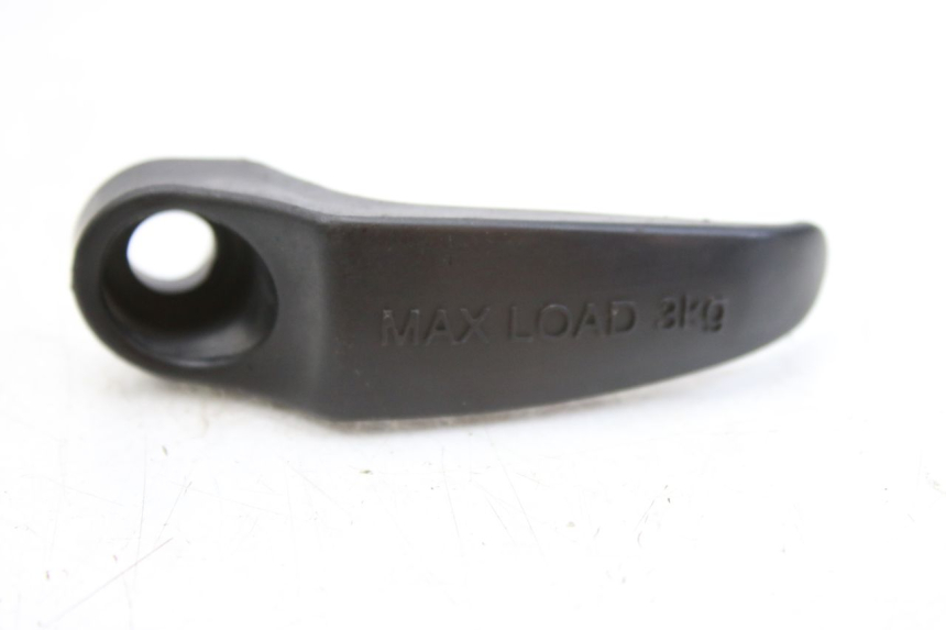 photo de GANCHO DE BOLSA KYMCO SENTO 100 (2008 - 2013) - Zoom estado de uso