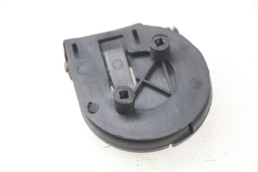 photo de GANCHO BOLSA APRILIA SR 2T 50 (2018 - 2022) - Zoom estado de uso