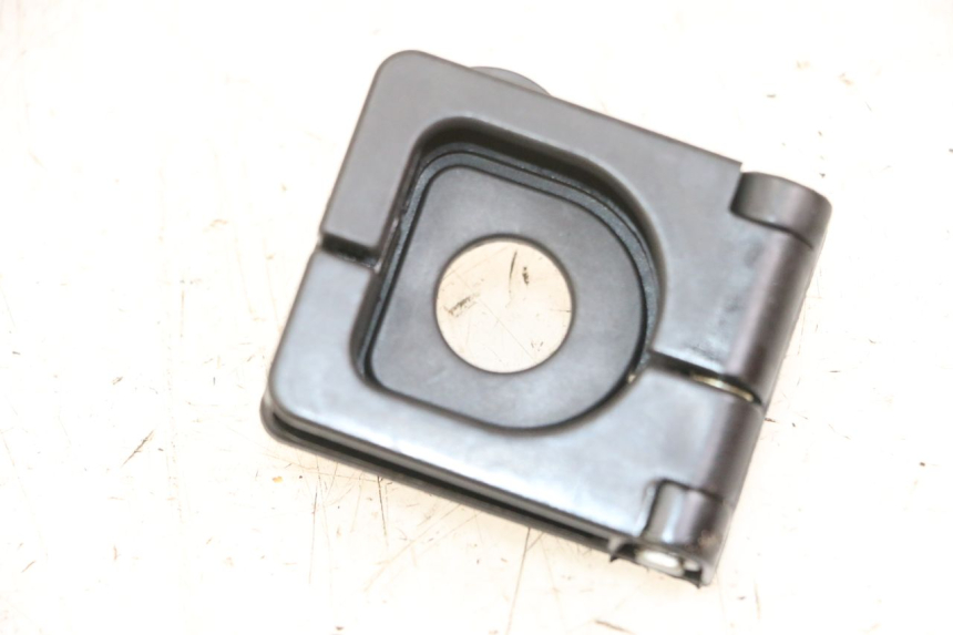 photo de GANCHO BOLSA PEUGEOT STREETZONE I 2T 50 (2018 - 2020) - Zoom estado de uso