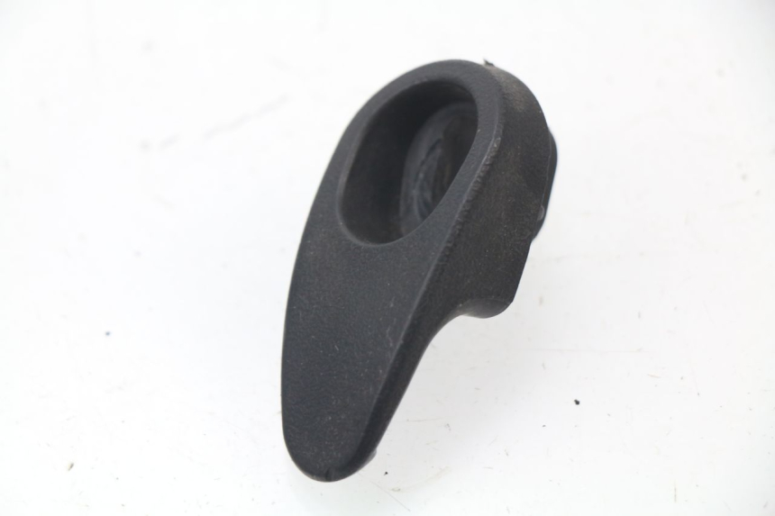 photo de GANCHO BOLSA TNT MOTOR STRIKE 50 (2008 - 2010) - Zoom estado de uso