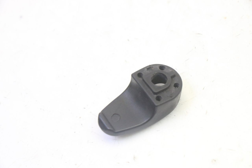 photo de GANCHO BOLSA PEUGEOT TWEET PRO CARGO 50 (2018 - 2022) - Zoom estado de uso