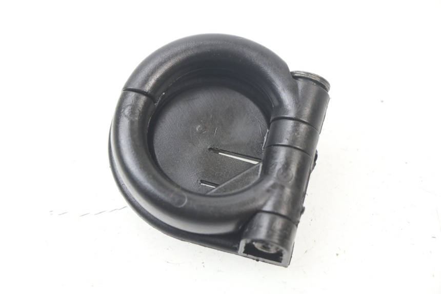 photo de GANCHO BOLSA PIAGGIO XEVO - X EVO 125 (2007 - 2017) - Vista principal