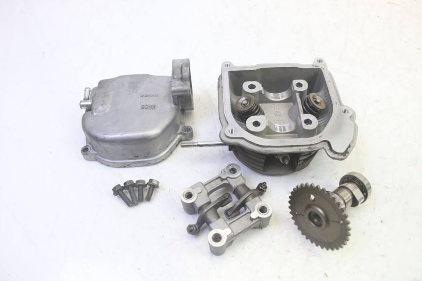 photo de CULATA KYMCO AGILITY 16+ 4T 50 (2018 - 2023) - Detalles de los puntos de fijación