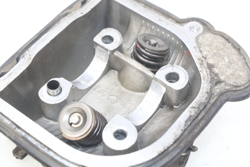 photo de CULATA KYMCO AGILITY 4T 50 (2018 - 2022) - Enfoque en la estructura