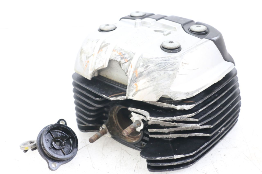 photo de CULATA TRASERO MOTO GUZZI NORGE 8V GT 1200 (2011 - 2016) - Zoom estado de uso