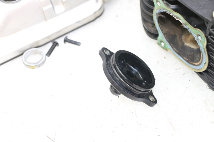 photo de CULATA TRASERO MOTO GUZZI NORGE 8V GT 1200 (2011 - 2016) - Zoom estado de uso