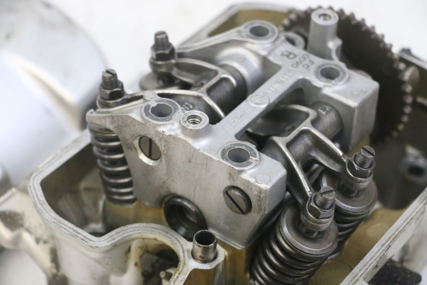 photo de CULATA TRASERO HONDA NTV DEAUVILLE ABS 700 (2007 - 2016) - Inspección visual detallada