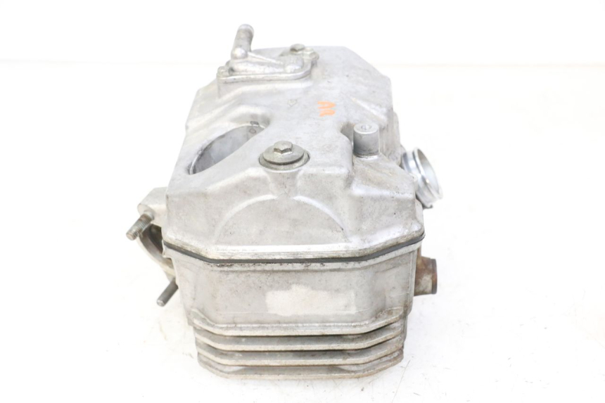 photo de CULATA TRASERO HONDA NTV DEAUVILLE 650 (2001 - 2006) - Otra perspectiva