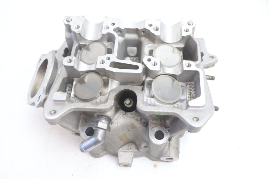 photo de CULATA TRASERO CAN-AM SPYDER RS 1000 (2008 - 2012) - Detalle de la pieza