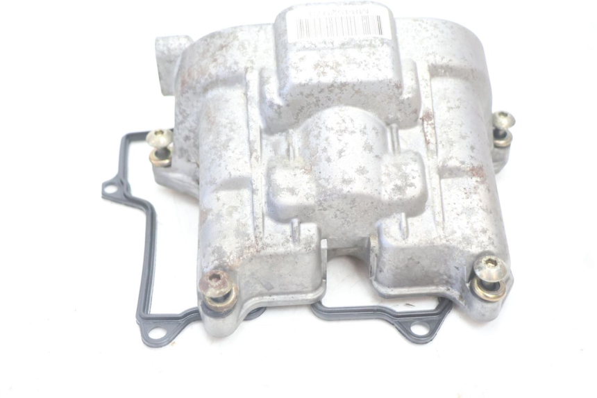 photo de CULATA TRASERO CAN-AM SPYDER RS 1000 (2008 - 2012) - Primer plano técnico