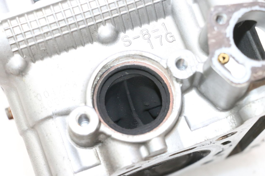 photo de CULATA TRASERO SUZUKI SV S 650 (2003 - 2009) - Zoom estado de uso