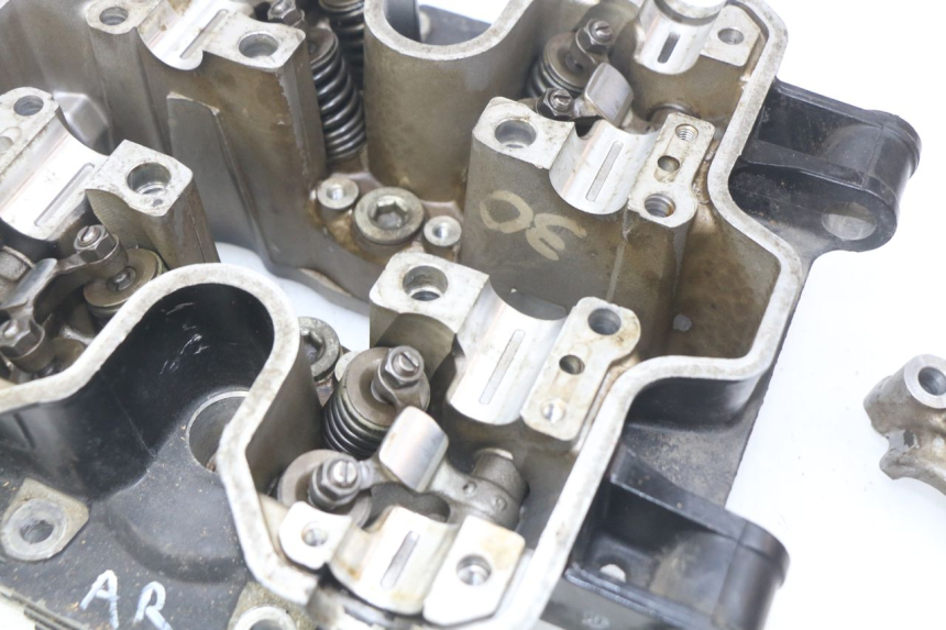 photo de CULATA TRASERO HONDA VF 1000 (1984 - 1988) - Zoom estado de uso