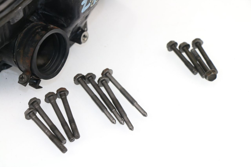 photo de CULATA TRASERO HONDA VF 1000 (1984 - 1988) - Otra perspectiva