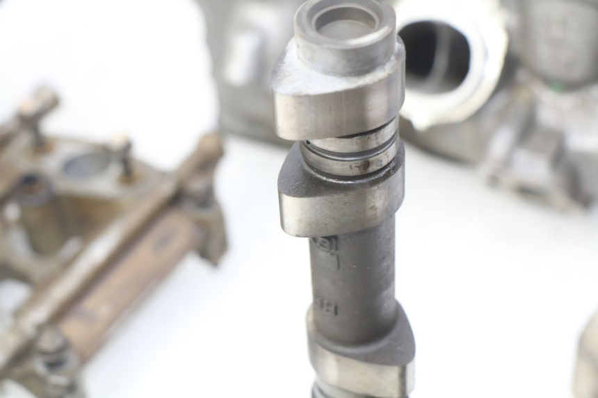 photo de CULATA TRASERA HONDA VFR FI RC46 800 (1998 - 2001) - Enfoque en la estructura