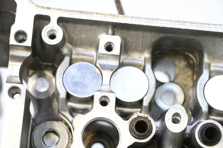 photo de CULATA TRASERA HONDA VFR FI RC46 800 (1998 - 2001) - Primer plano de alta resolución