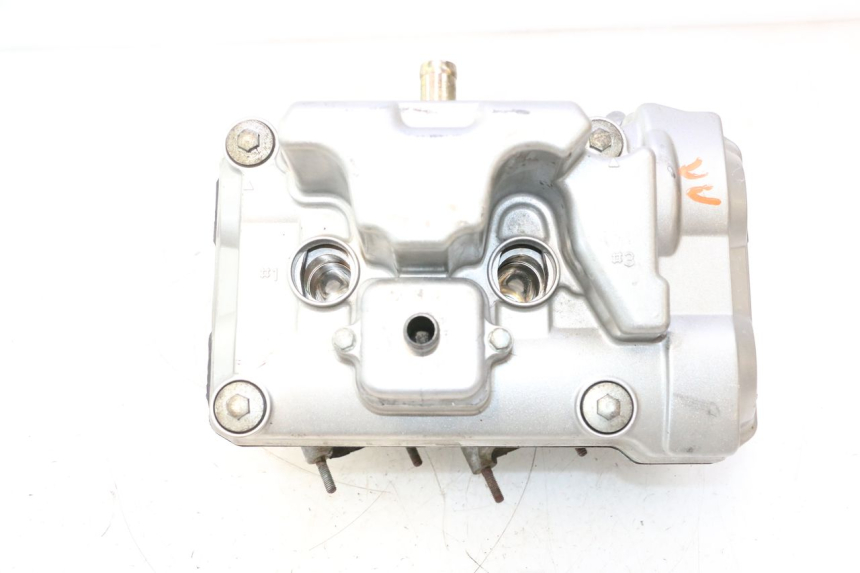photo de CULATA TRASERA HONDA VFR FI RC46 800 (1998 - 2001) - Zoom estado de uso