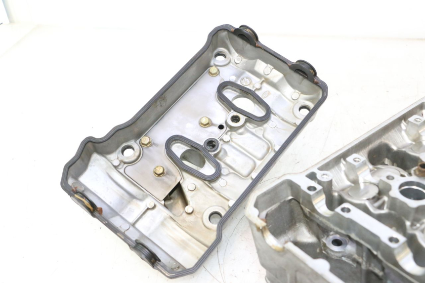 photo de CULATA TRASERA HONDA VFR FI RC46 800 (1998 - 2001) - Detalle de la pieza