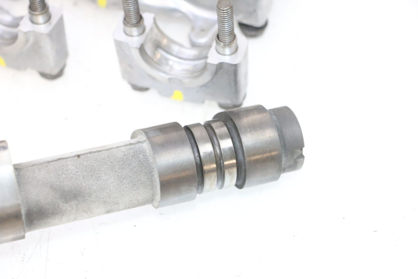 photo de CULATA TRASERA HONDA VFR FI RC46 800 (1998 - 2001) - Primer plano técnico