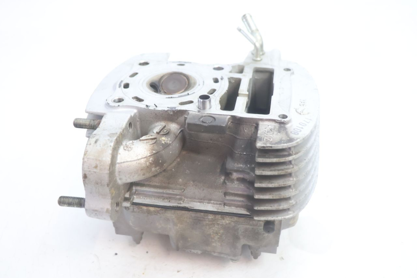 photo de CULATA TRASERO HONDA XLV VARADERO 125 (2007 - 2012) - Estado de la superficie y material