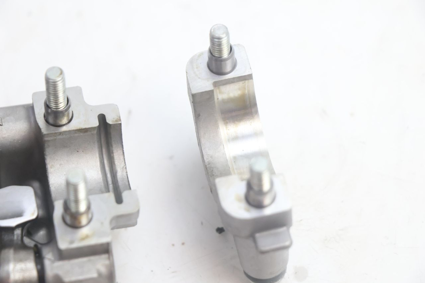 photo de CULATA TRASERO HONDA XLV VARADERO 125 (2007 - 2012) - Primer plano técnico