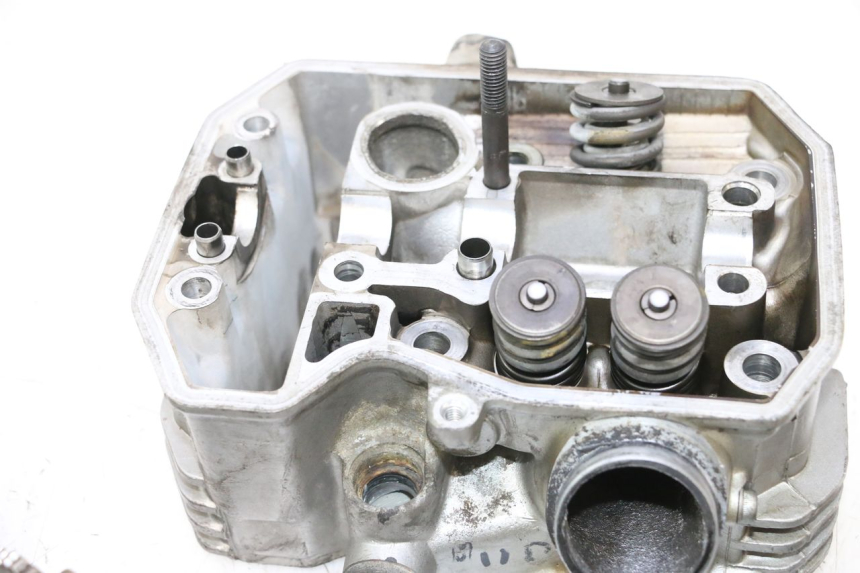 photo de CULATA TRASERO HONDA XRV AFRICA TWIN 750 (1990 - 1992) - Detalle de la pieza