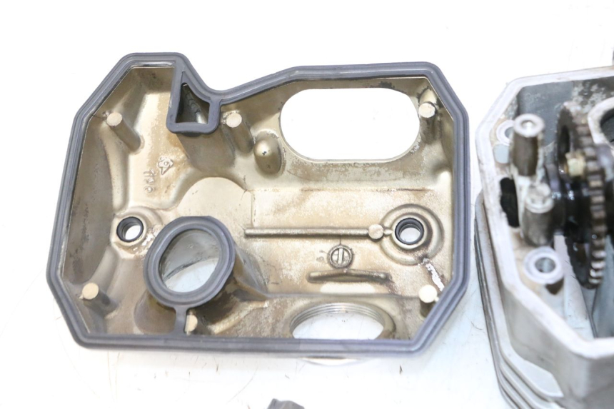 photo de CULATA TRASERO HONDA XRV AFRICA TWIN 750 (1990 - 1992) - Estado de la superficie y material