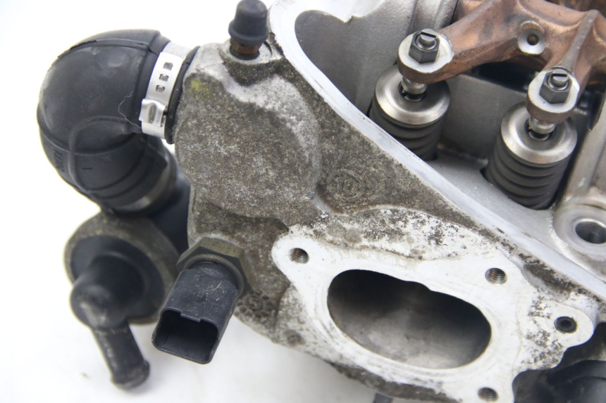 photo de CULATA APRILIA ATLANTIC 500 (2002 - 2003) - Primer plano de alta resolución