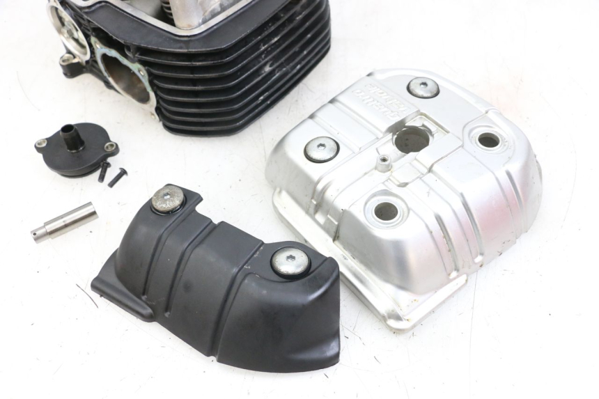 photo de CULATA DELANTERO MOTO GUZZI NORGE 8V GT 1200 (2011 - 2016) - Ángulo de visión alternativo