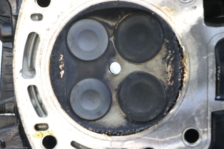 photo de CULATA DELANTERO MOTO GUZZI NORGE 8V GT 1200 (2011 - 2016) - Zoom estado de uso