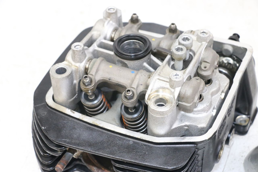 photo de CULATA DELANTERO MOTO GUZZI NORGE 8V GT 1200 (2011 - 2016) - Marcados y referencias originales