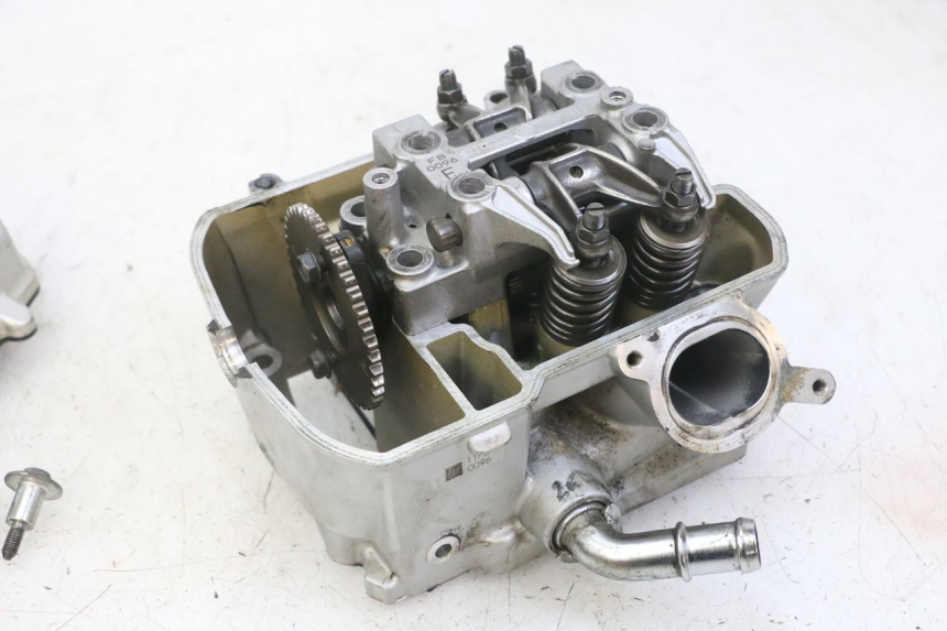 photo de CULATA DELANTERO HONDA NTV DEAUVILLE ABS 700 (2007 - 2016) - Inspección visual detallada