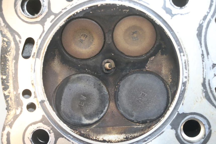 photo de CULATA DELANTERO HONDA NTV DEAUVILLE ABS 700 (2007 - 2016) - Detalles de los puntos de fijación