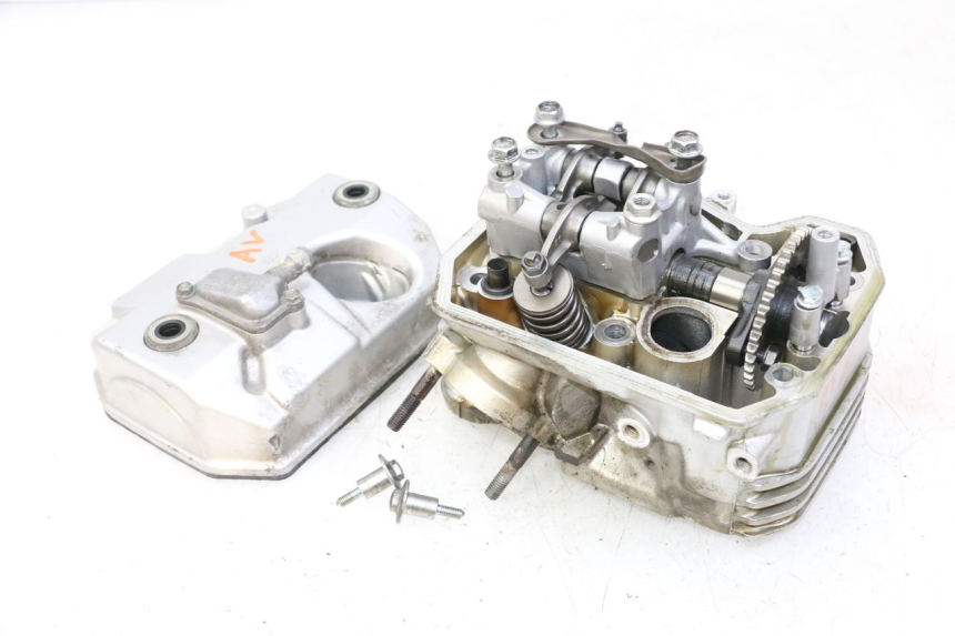 photo de CULATA DELANTERO HONDA NTV DEAUVILLE 650 (2001 - 2006) - Zoom calidad de ocasión