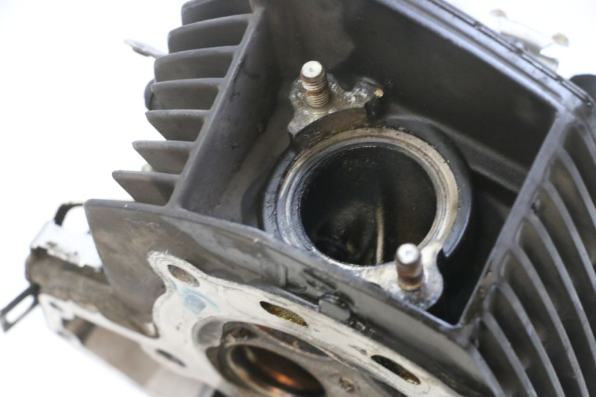 photo de CULATA DELANTERO BMW R RT ABS 1200 (2010 - 2014) - Zoom sobre los componentes